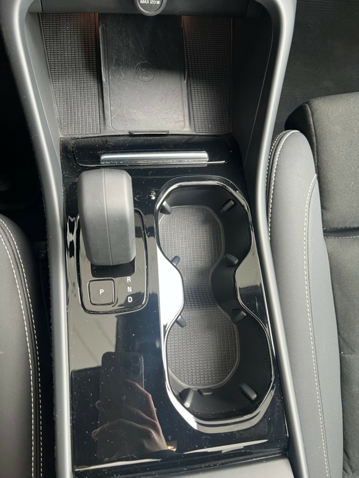 VOLVO C40 Recharge P8 Twin AWD Ultimate – Bild 16