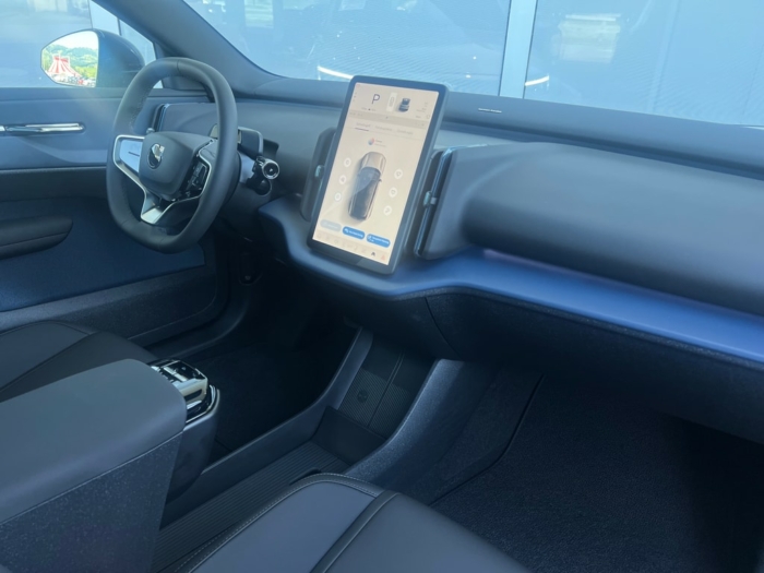 VOLVO EX30 E60 69kWh Twin Ultra – Bild 3
