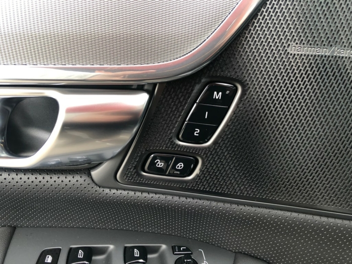 VOLVO V90 T6 eAWD Plus Bright – Bild 11
