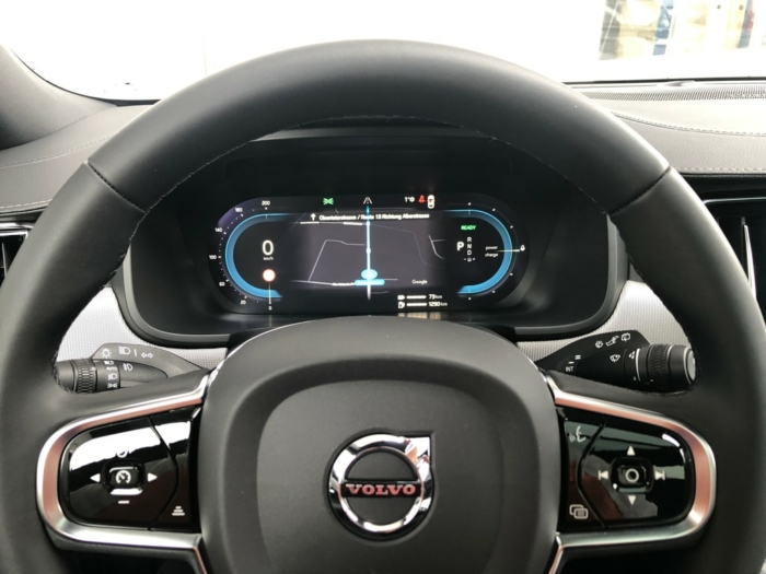 VOLVO V90 T6 eAWD Plus Bright – Bild 15