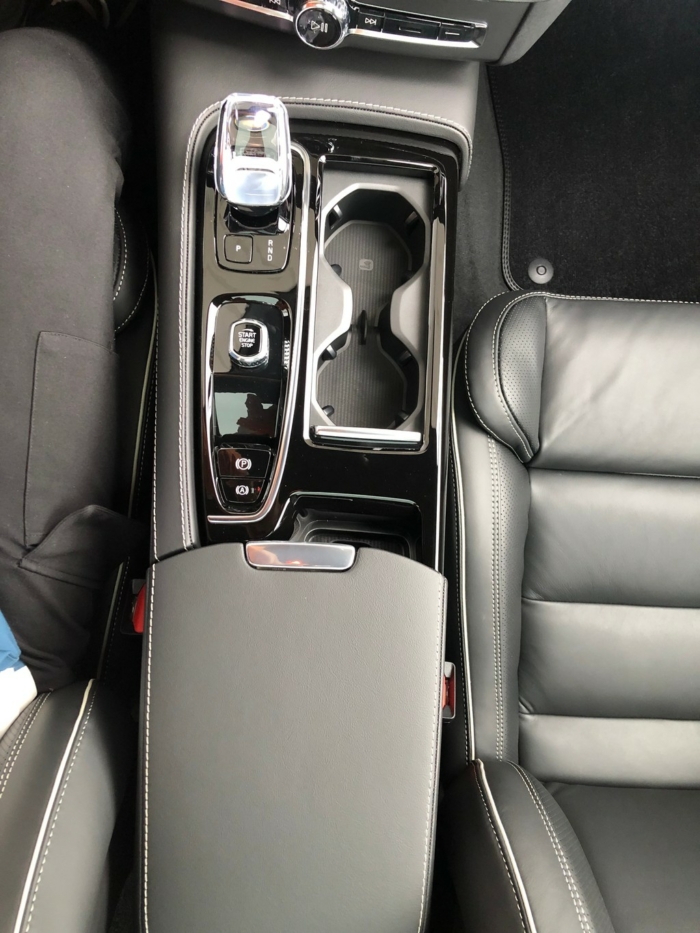 VOLVO V90 T6 eAWD Plus Bright – Bild 23