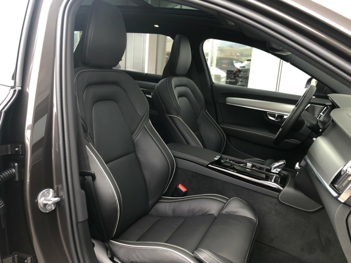 VOLVO V90 T6 eAWD Plus Bright – Bild 4