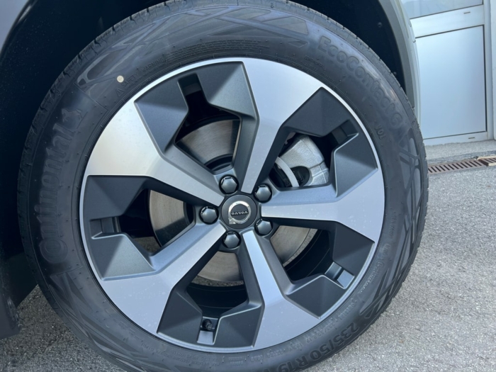 VOLVO XC40 B3 Benzin Mild Hybrid XCITE – Bild 8