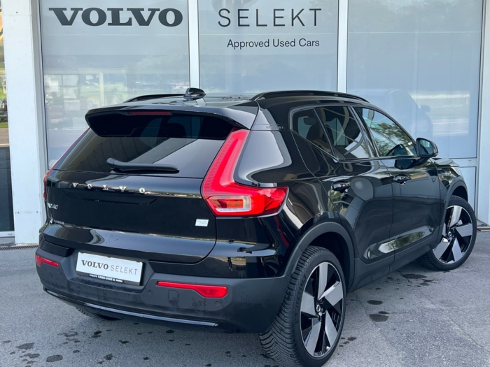 VOLVO XC40 Recharge E80 Plus AWD – Bild 2