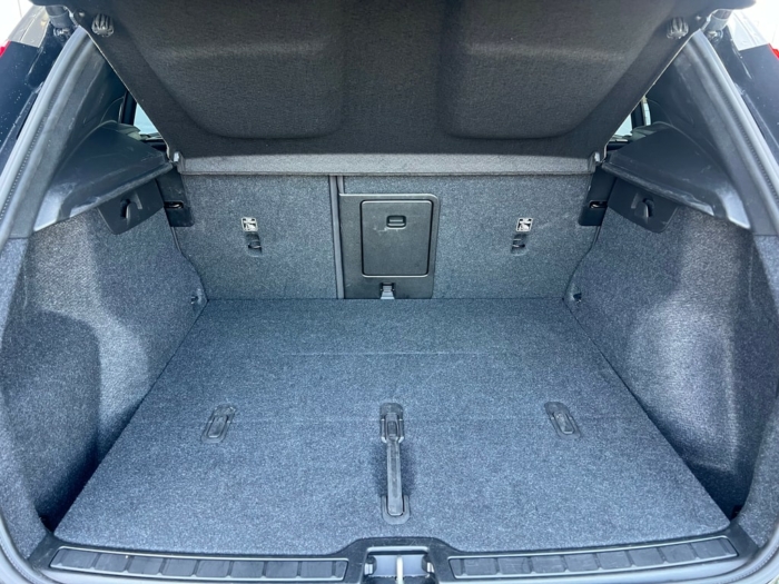 VOLVO XC40 Recharge E80 Plus AWD – Bild 19