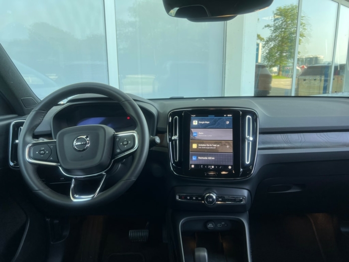 VOLVO XC40 Recharge E80 Plus AWD – Bild 7