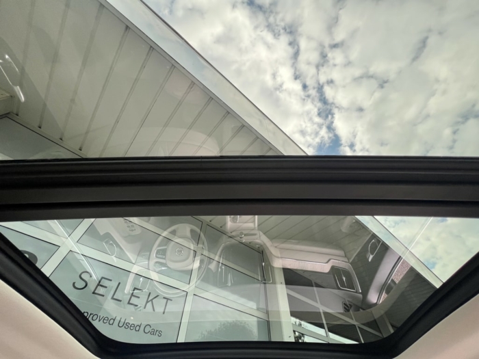 VOLVO XC60 T6 eAWD Inscription Geartronic – Bild 9