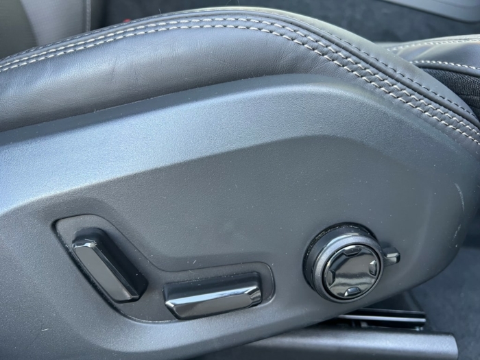 VOLVO XC60 T6 eAWD Plus Bright Geartronic – Bild 5