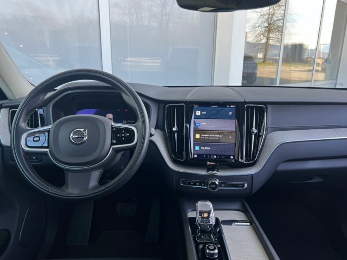 VOLVO XC60 T6 eAWD Plus Bright Geartronic – Bild 8