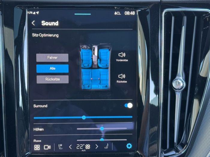 VOLVO XC60 T6 eAWD Plus Dark Geartronic – Bild 15