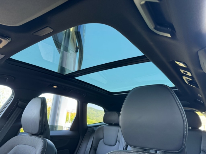 VOLVO XC60 T6 eAWD Plus Dark Geartronic – Bild 18