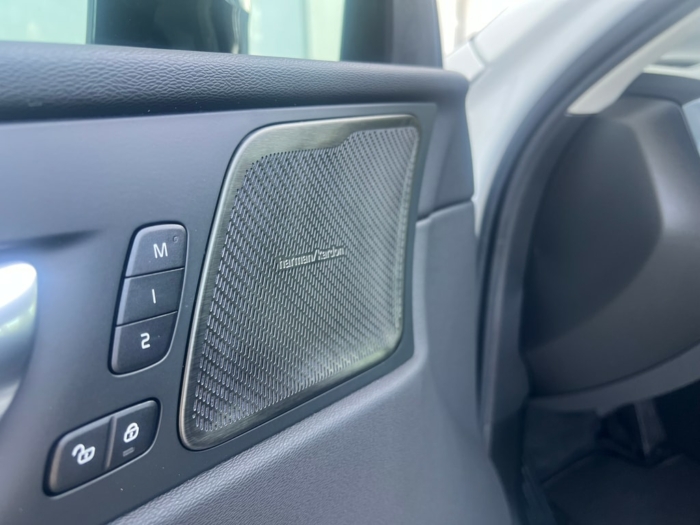 VOLVO XC60 T6 eAWD Plus Dark Geartronic – Bild 11
