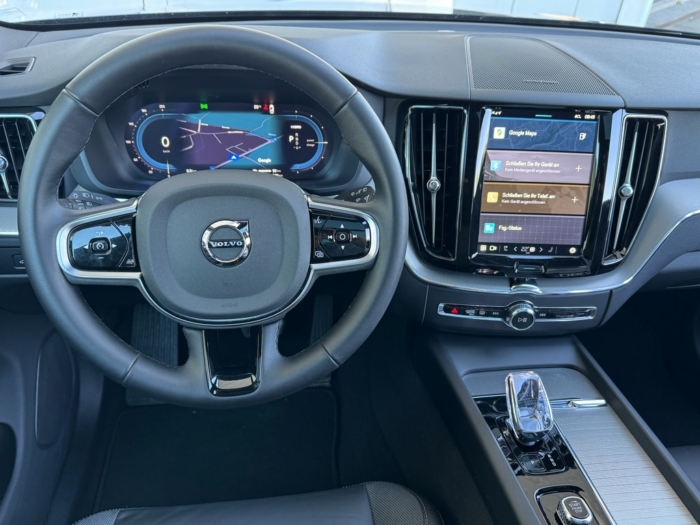 VOLVO XC60 T6 eAWD Plus Dark Geartronic – Bild 7