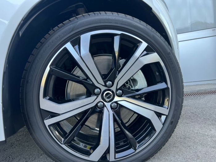 VOLVO XC60 T6 eAWD XCENTRIC Geartronic – Bild 11