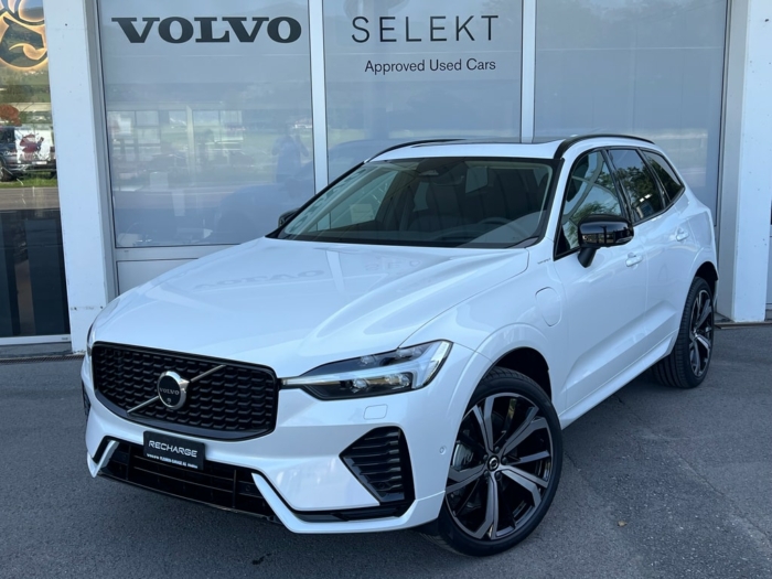 VOLVO XC60 T6 eAWD XCENTRIC Geartronic