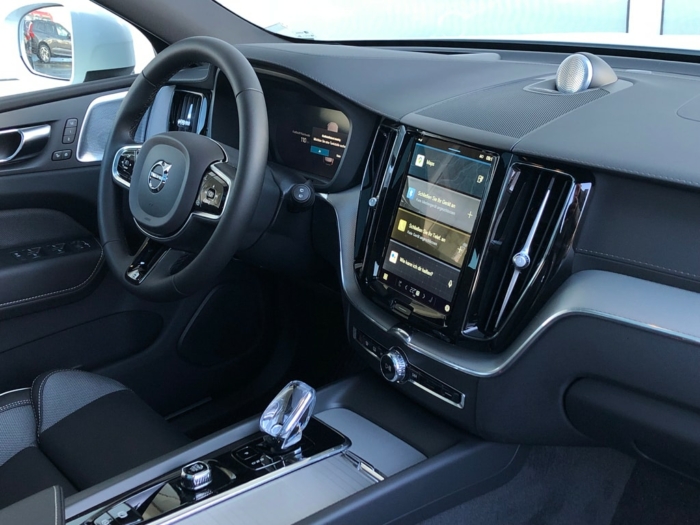 VOLVO XC60 T8 eAWD Ultimate Bright – Bild 3