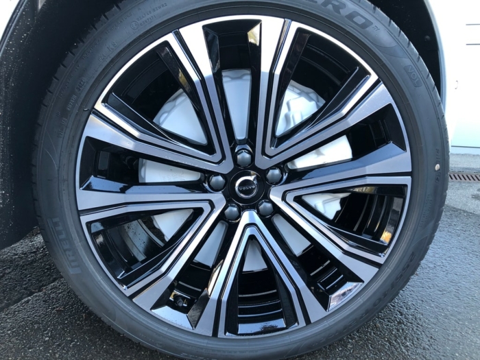 VOLVO XC60 T8 eAWD Ultimate Bright – Bild 9