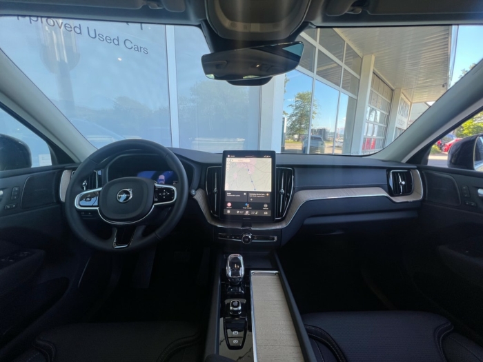 VOLVO XC60 T8 eAWD Ultra Dark Geartronic – Bild 7