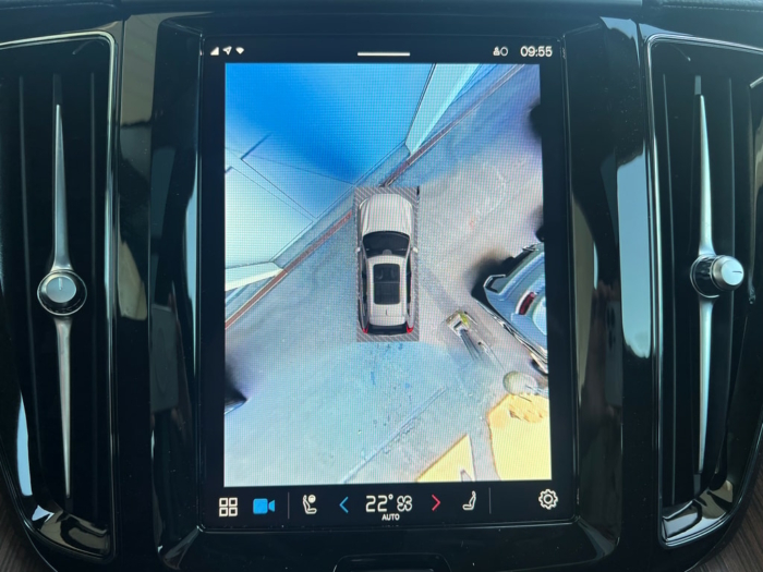 VOLVO XC60 T8 eAWD Xcentric – Bild 14