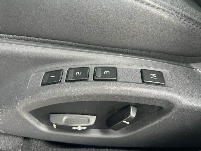 VOLVO XC70 D4 AWD Geartronic – Bild 5